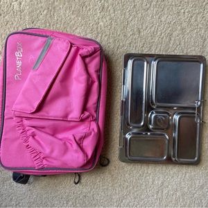 Planetbox rover lunchbox and carry bag